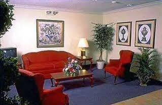 Microtel By Wyndham Atlanta Airport *