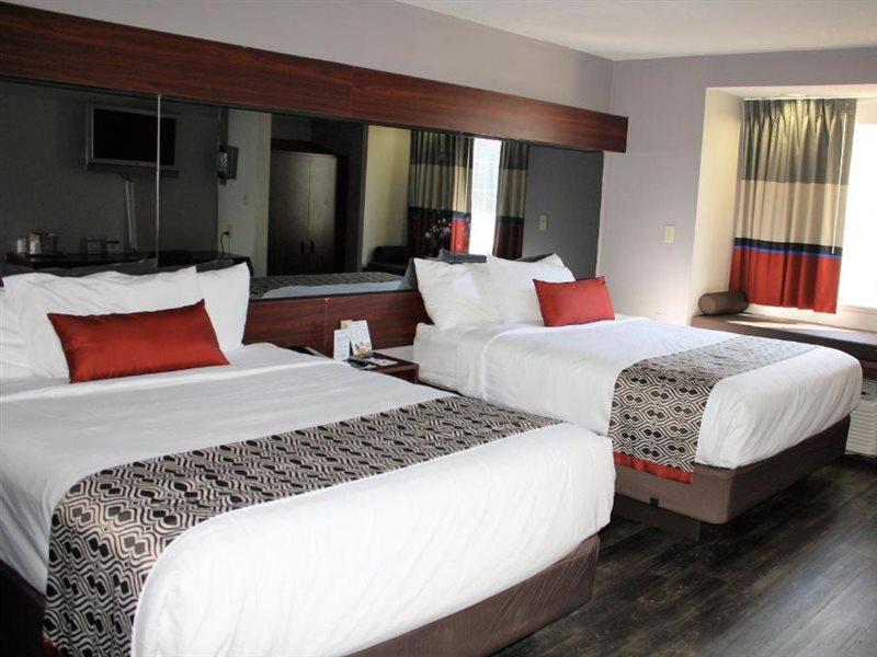Hotel Microtel By Wyndham Atlanta Airport