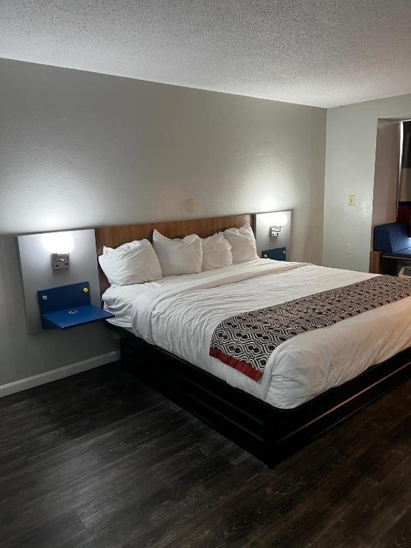 Hotel Microtel By Wyndham Atlanta Airport