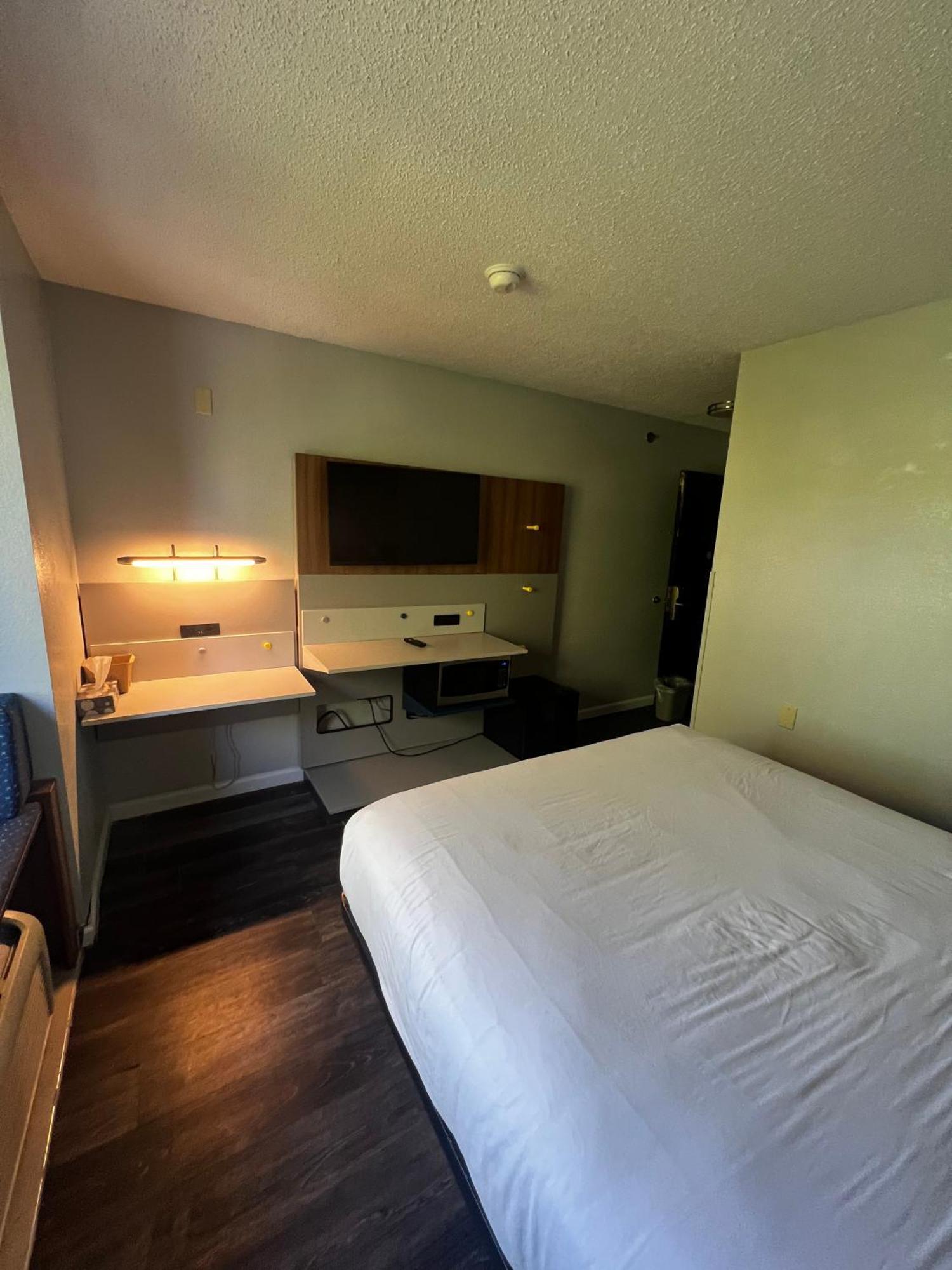 Microtel By Wyndham Atlanta Airport
