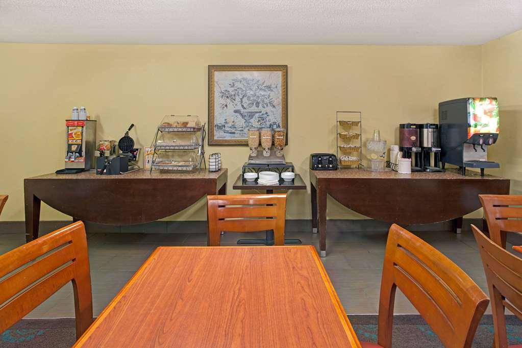 Microtel By Wyndham Atlanta Airport