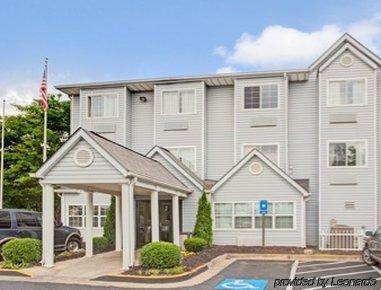 Microtel By Wyndham Atlanta Airport Hotel