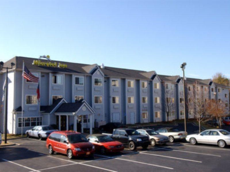 Microtel By Wyndham Atlanta Airport * College Park