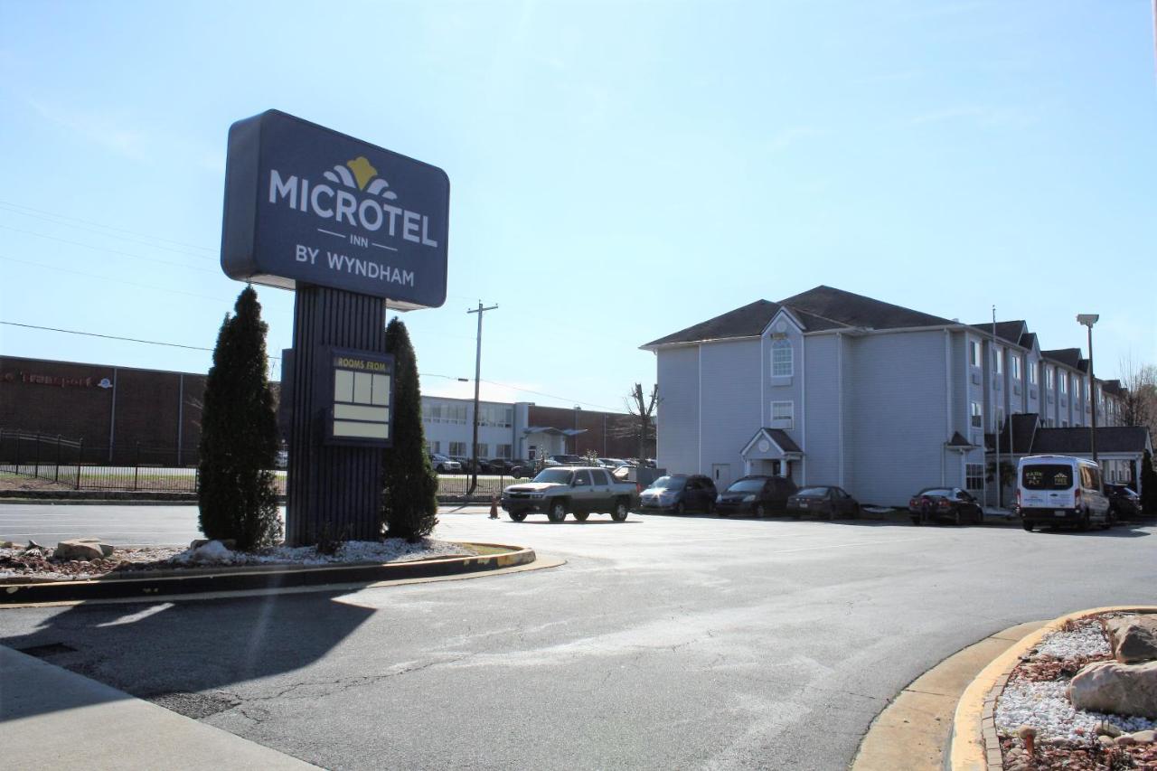 Microtel By Wyndham Atlanta Airport Hotel College Park
