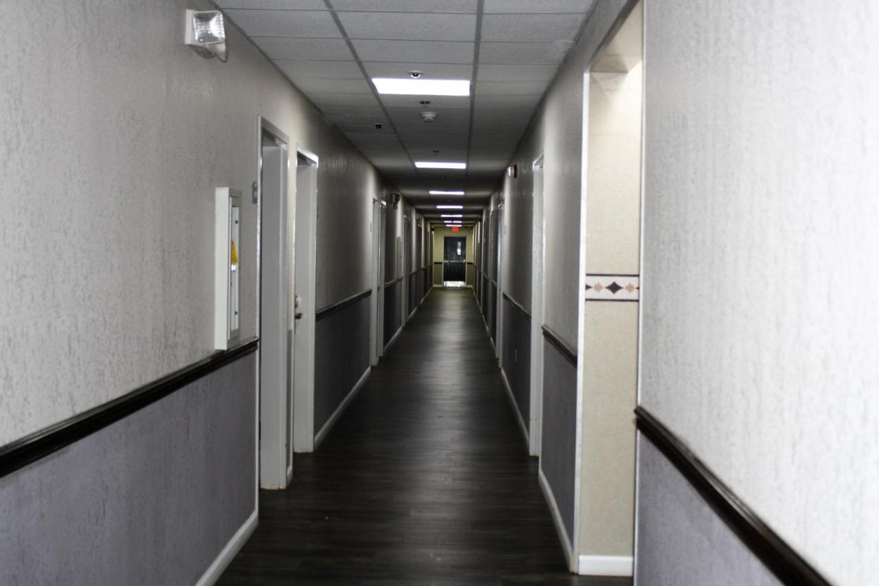 Microtel By Wyndham Atlanta Airport Hotel College Park