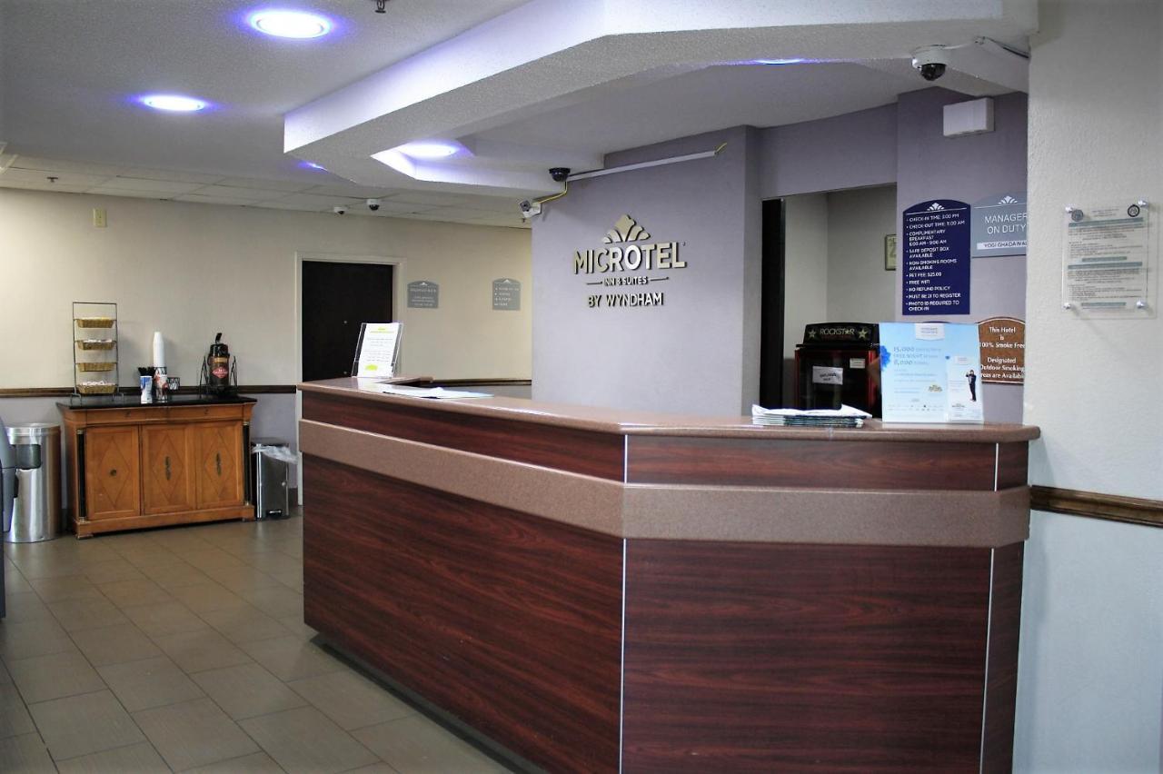 Hotel Microtel By Wyndham Atlanta Airport College Park