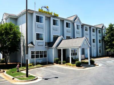 Microtel By Wyndham Atlanta Airport Hotel *