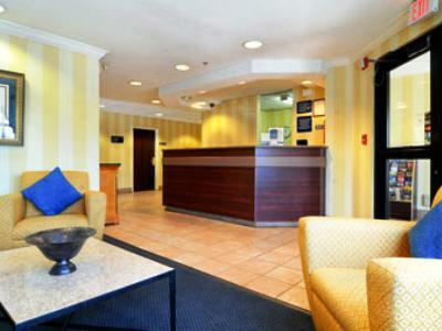 Microtel By Wyndham Atlanta Airport Hotel