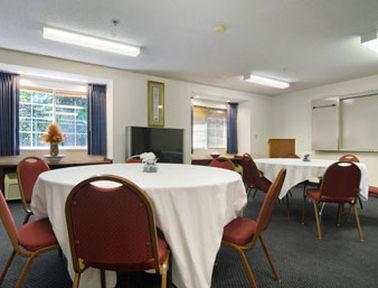 Microtel By Wyndham Atlanta Airport *